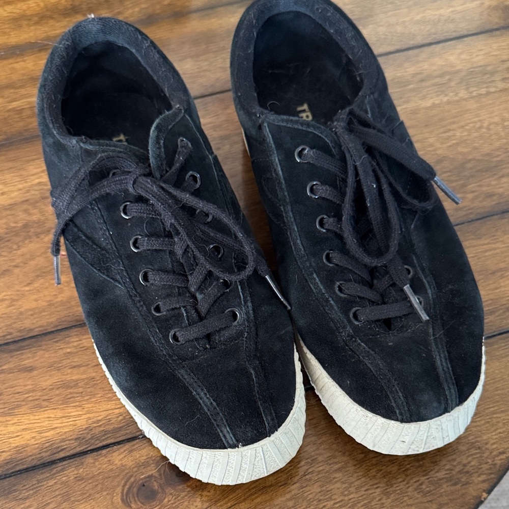 Black Canvas Men's Sneakers